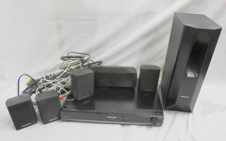 Panasonic SA-PT470 surround sound system with speakers, SB Panasonic SA-PT470 surround sound system with speakers, SB
