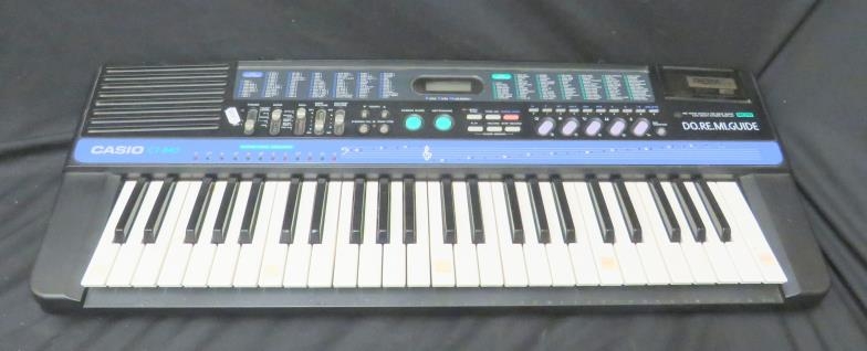 Casio CT-840 100 Tone Bank 100 Beat Bank LCD multichord display