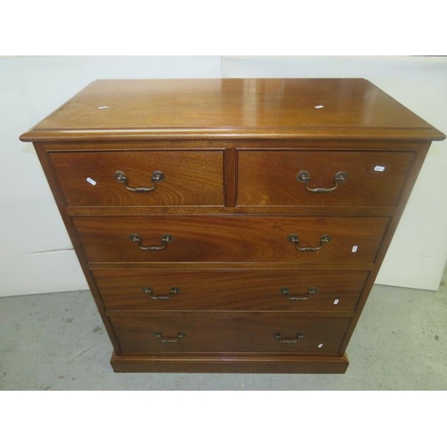 46 - Mahogany Victorian Style Chest of Drawers, 2 short over 3 long drawers approx. 104cm W x 52cm D x 11... 