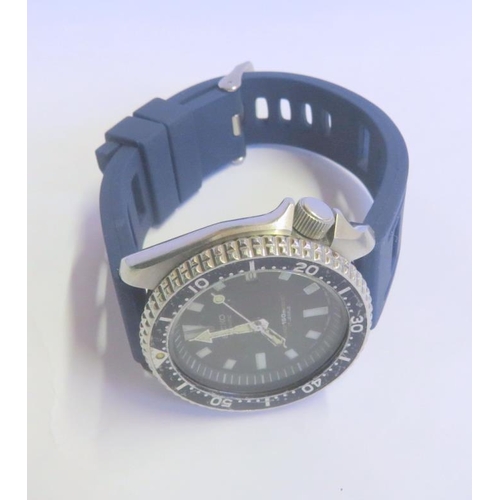 Seiko Japan Divers Watch 321769 A1 Scuba Divers Watch with blue strap 150m resist, 17 jewel, 700270