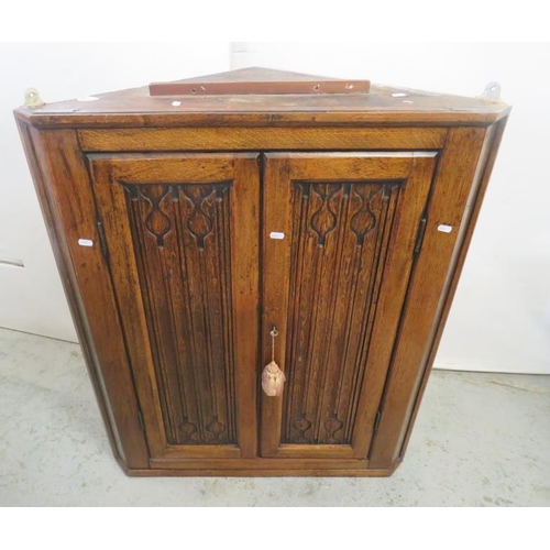 3 - Oak Antique Arts & Crafts Style Wall Hanging Corner Cabinet approx. 83cm W x 44cm D x 98cm H (A7)