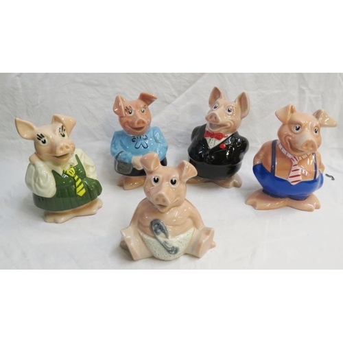 Set of 5 Natwest Wade Piggy Banks Money Boxes (5)