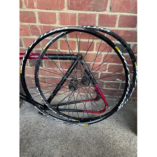 Genesis Equilibrium 20 (Reynolds Butted Frame Tubes) & 2 bike wheels ...