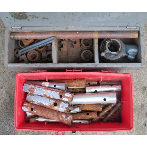 2 Boxes Engineering Tools