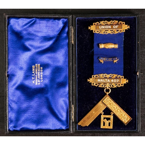131 - A Victorian 18ct gold 'Union of Malta' Masonic jewel: with blue ribbon, 'Jubille VR' clasp, gold and... 