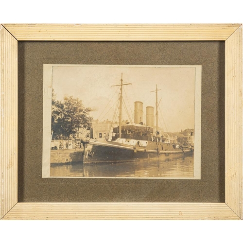 159 - An early 20th century photograph of the Royal Yacht 'Victoria & Albert' entering  the Grand Harbour,... 