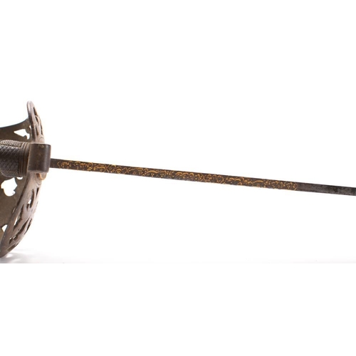 168 - A late 18th/early 19th century Persian made? European pattern Light Cavalry sword: the slightly curv... 