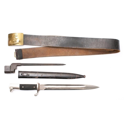 197 - A German KS98 pattern bayonet: together with a No.4 spike bayonet and a Russian naval brown leather ... 