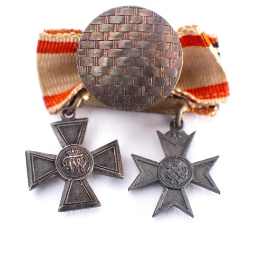 269 - A Prussian State Soldiers Association Award of Merit: 1st Class, together with a German 1914 patriot... 