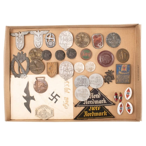 359 - A collection of WWII period NSDAP badges and Totes: including three 1st Mai 1936 Day badges by Paul ... 