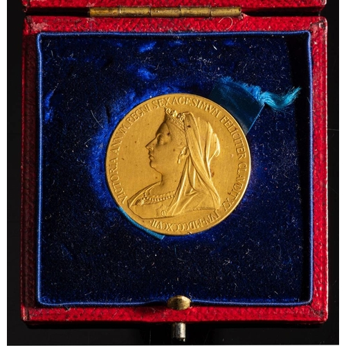 691 - A 22ct gold Victorian 1897 Jubilee medallion, 24.3mm, 12.8g.: