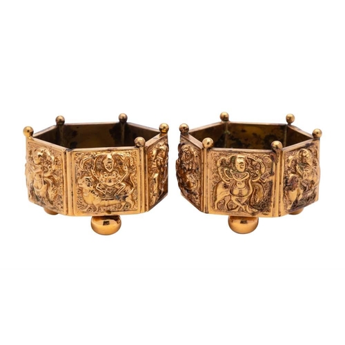 105 - A pair of Victorian silver gilt salts, maker Cornelius Saunders & James Shepherd, Birmingham, 1885: ... 