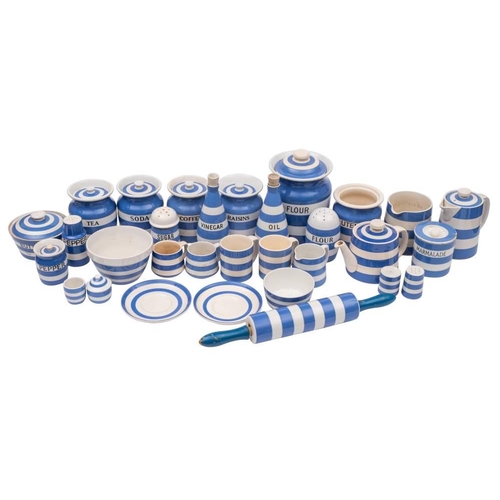 1083 - An extensive group of T & G Green Cornishware: including captioned and plain storage jars of various... 