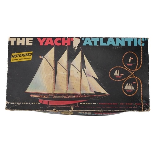 1226 - Ideal Toy Corporation (USA) The Yacht 'Atlantic', scale model kit No. 3719-498,  in original box, (c... 