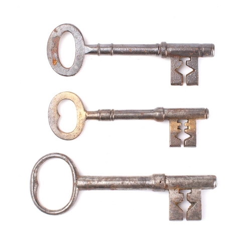 164 - Three 19th century German steel keys: largest 14.5cm long (3)