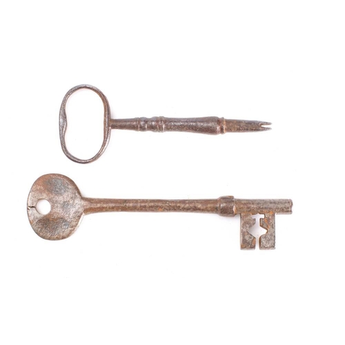 169 - An 18th/19th century 'sparrow beak' key, 13.5cm long: together with a  mortise lock key, 17cm long (... 