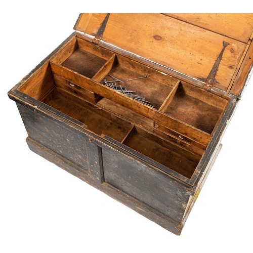 325 - A wooden overpainted tool chest with fitted interior: 54 x 94 x 53cm.