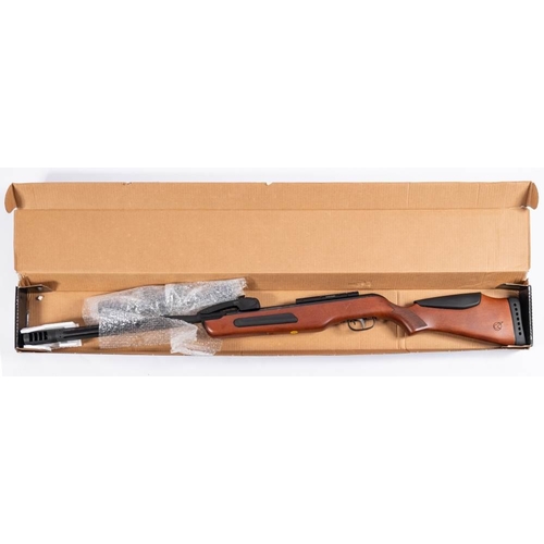 453 - A Gamo Maxxim Elite .22 calibre air rifle: serial number 04-1C-025513-17, with semi pistol stock in ... 