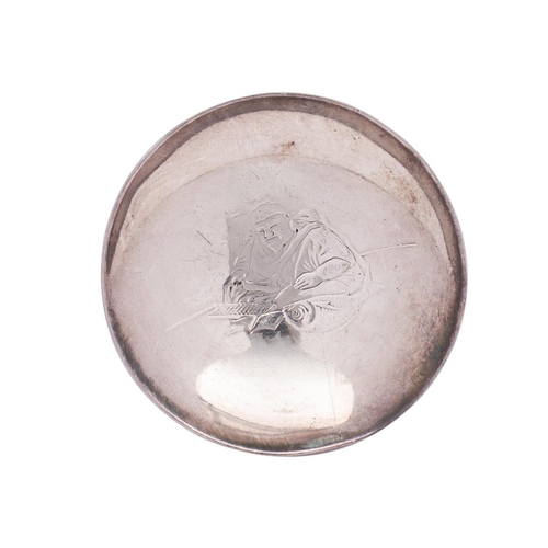 2016 - A Chinese pedestal dish, stamped marks, of plain circular form, the centre decorated with a figure w... 