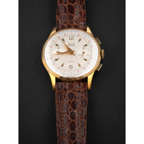 2361 - Avia Olympic gentlemans chronograph gold-plated wrist watch the dial with telemeter outer aspect and... 