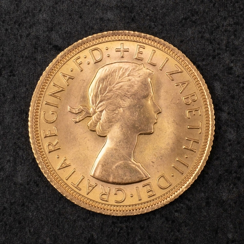 2385 - An Elizabeth II gold sovereign coin, dated 1968, diameter ca. 22mms, total weight ca. 7.9gms, accomp... 