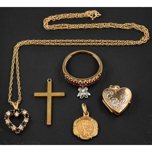 2467 - A collection of 9ct gold jewellery, including a heart-shaped locket pendant with floral motif; a sap... 