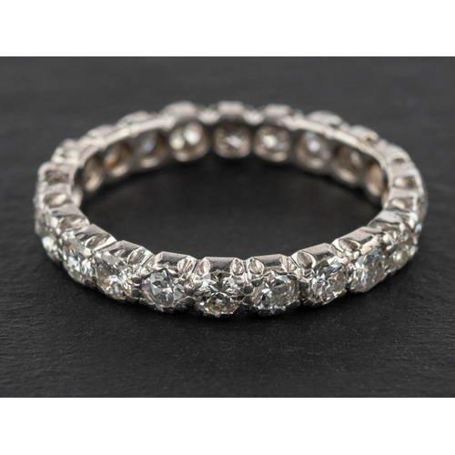 2968 - A round, brilliant-cut diamond, full eternity ring, total estimated diamond weight ca. 2.20cts, H-I ... 