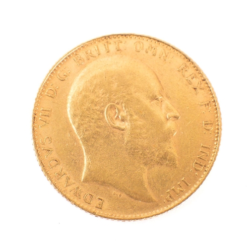 732 - An Edward VIII sovereign 1910.