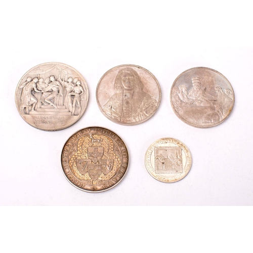 742 - A silver medallions including 1965 Runnymede (fine silver),  Royal Veterinary College of Ireland  06... 