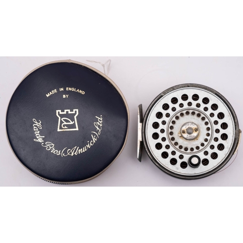 613 - A Hardy 'St Aiden' 3 1/2 inch alloy fly reel,  single ebonised handle, screw tension regulator to ri... 