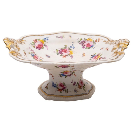 300 - A mixed lot of early 19th century English porcelain comprising a group of four early 19th century di... 