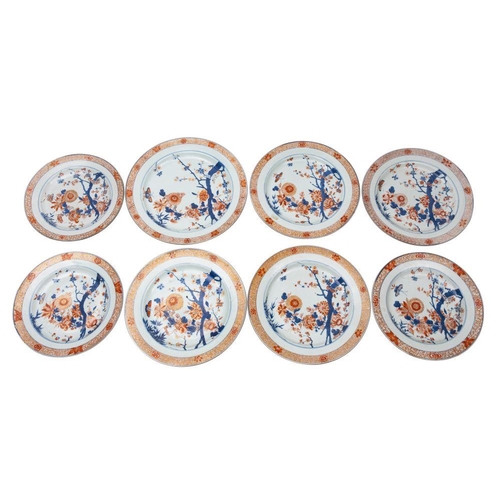 35 - A set of eight Chinese 'Imari' dishes in three sizes, each decorated in underglaze blue, iron-red an... 