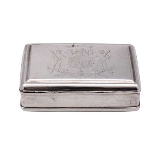 2084 - A late George III silver table snuff box, maker John Shaw, Birmingham, 1817, of rectangular form, en... 