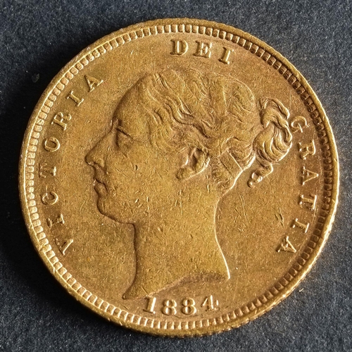 2407 - An 1884 Victorian half sovereign.