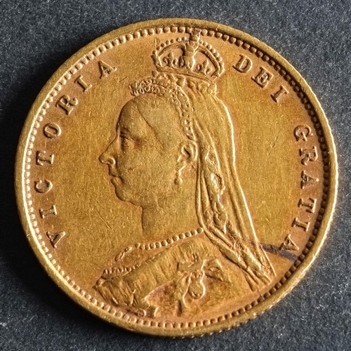 2408 - An 1892 Victorian half sovereign.