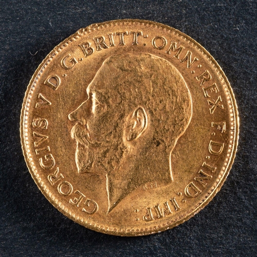 2434 - A George V gold half sovereign coin, dated 1912, diameter ca. 19mms, total weight ca. 4gms.