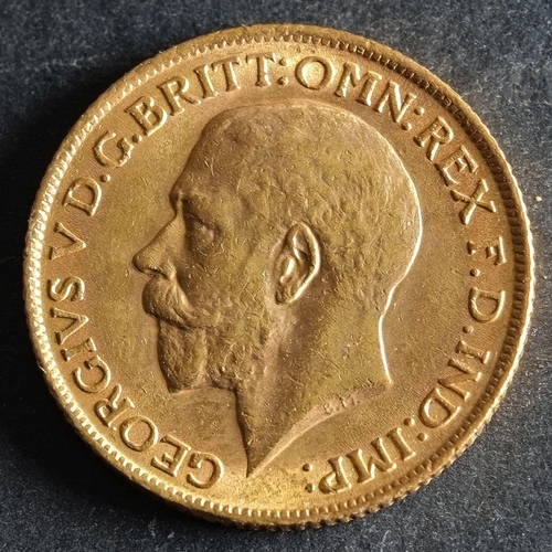 2436 - A 1912 Georgian Gold Sovereign.