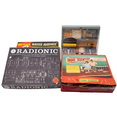 439 - Tri-ang/ Lionel 'Plastic Engineering Lab Mk III', together with Radionic Set No. 3,  Wrenn 'Master M... 