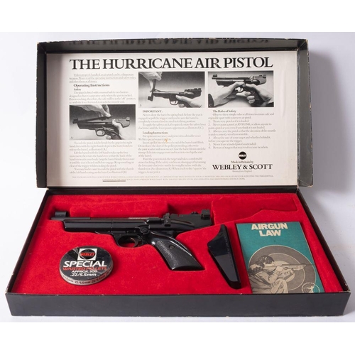 621 - A boxed Webley Hurricane .22 calibre air pistol, with accessories and instructions.