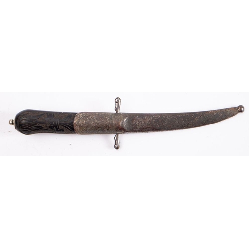 680A - A late 19th century Swedish hunting knife, maker Carl Walfrid Dahlgren, Eskilstuna, Sweden, the curv... 