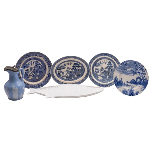 138 - A small group of blue and white transfer decorated pottery, including meat plates, dinner plates and... 