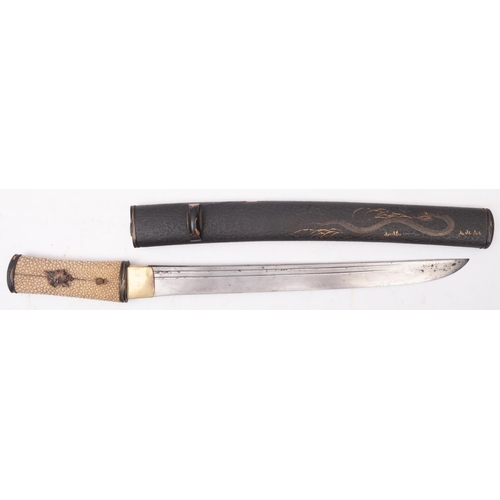 89 - A Japanese tanto, unsigned, the double fullered single edge blade with brass habaki and lacquered hi... 