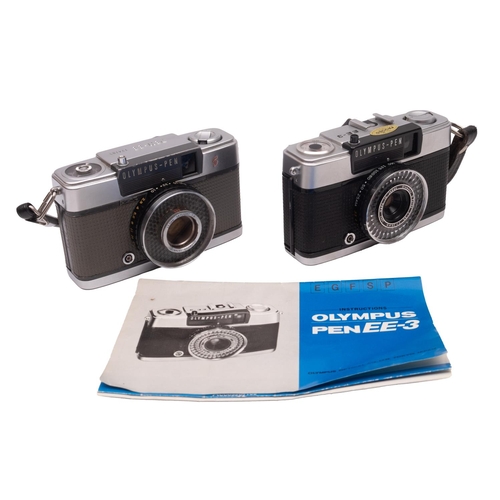 909 - An Olympus Penn EE half- frame camera, serial number 724703 with grey body and 22.5 mm Skylight lens... 