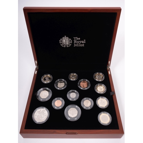 562 - 2018 Royal Mint Premium Proof coin set.