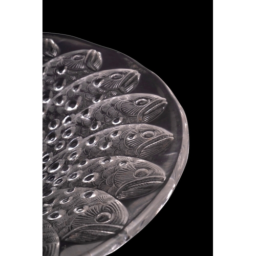 1 - A Lalique Cristal bowl, Roscoff, of circular form the exterior intaglio moulded with multiple fish h... 