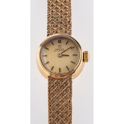 439 - Omega a 9ct gold lady's wristwatch the dial with raised baton numerals and signed Omega Automatic, t... 