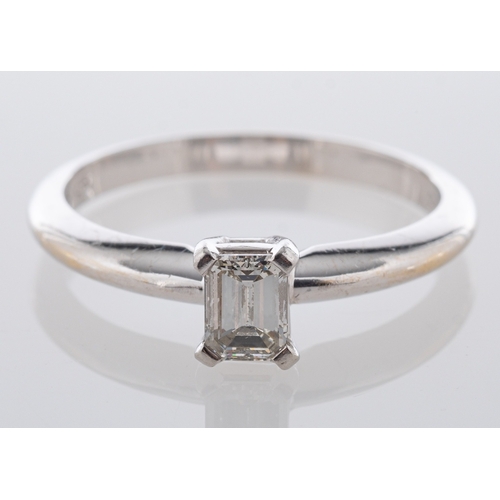 625 - An 18ct gold, rectangular step-cut diamond ring, estimated diamond weight ca. 0.40ct, G-H colour, VS... 