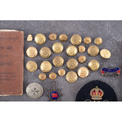 311 - A quantity of WWII Royal Naval buttons, cloth patches and insignia etc.