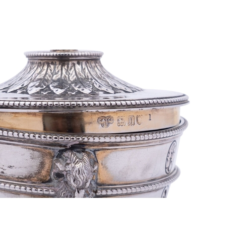 198 - An Edward VII silver tea caddy by Goldsmiths & Silversmiths Co. Ltd, London 1908, in the Robert Adam... 