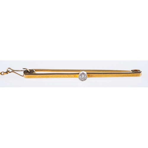 526 - An antique diamond bar brooch, set to the centre with an old-cut diamond, safety chain, marked 18ct ... 